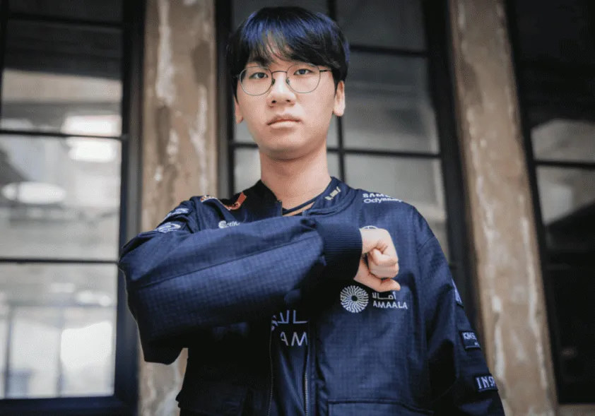 CKTG 2025: Doran tiết lộ chuyện tái ký hợp đồng với T1 – “Tôi chưa chắc sẽ ở lại!” 1 Liệu rằng Doran có tiếp tục là đường trên của T1 vào 2026